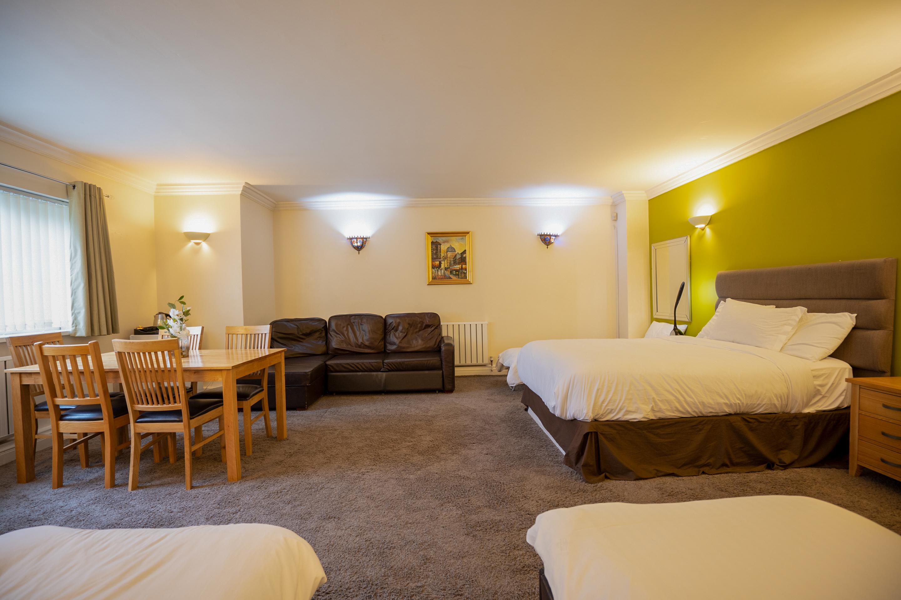 Oyo Oakcroft Guest House Manchester Airport Ringway Ngoại thất bức ảnh