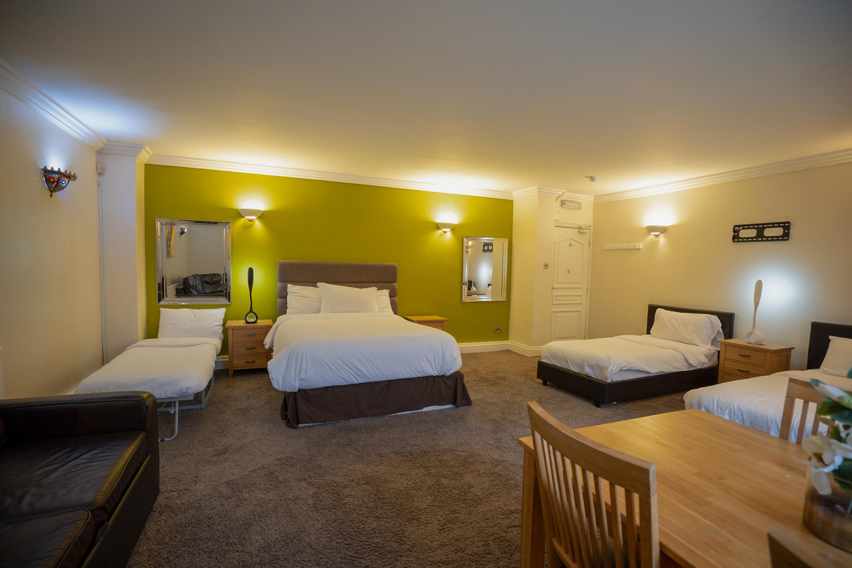Oyo Oakcroft Guest House Manchester Airport Ringway Ngoại thất bức ảnh